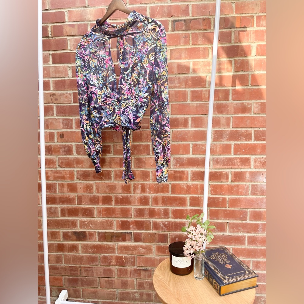 Paisley Cropped Tie Top